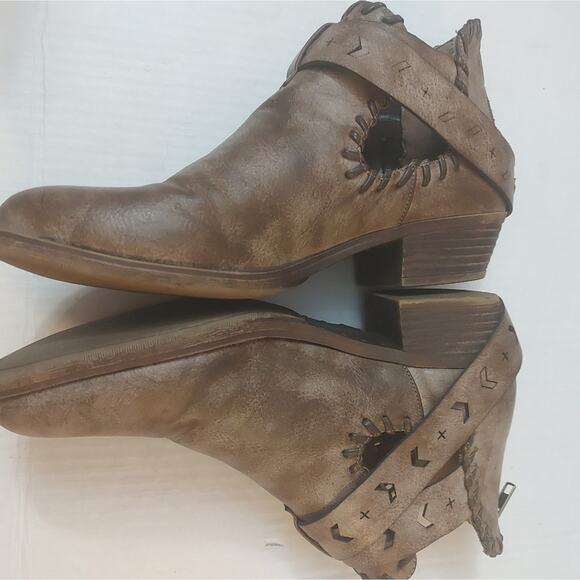 Rampage Tetruss Brown Criss Cross Strap Ankle Zip Booties 7 Festival Bikercore - Picture 5 of 8